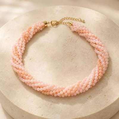 Pulsera rosa trenzada