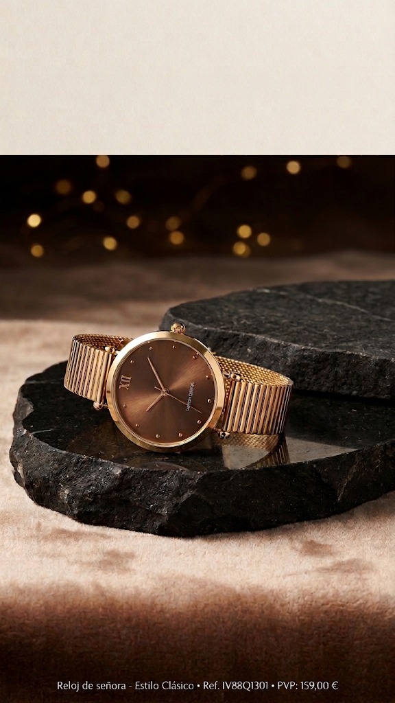 Reloj de señora dorado de estilo clásico